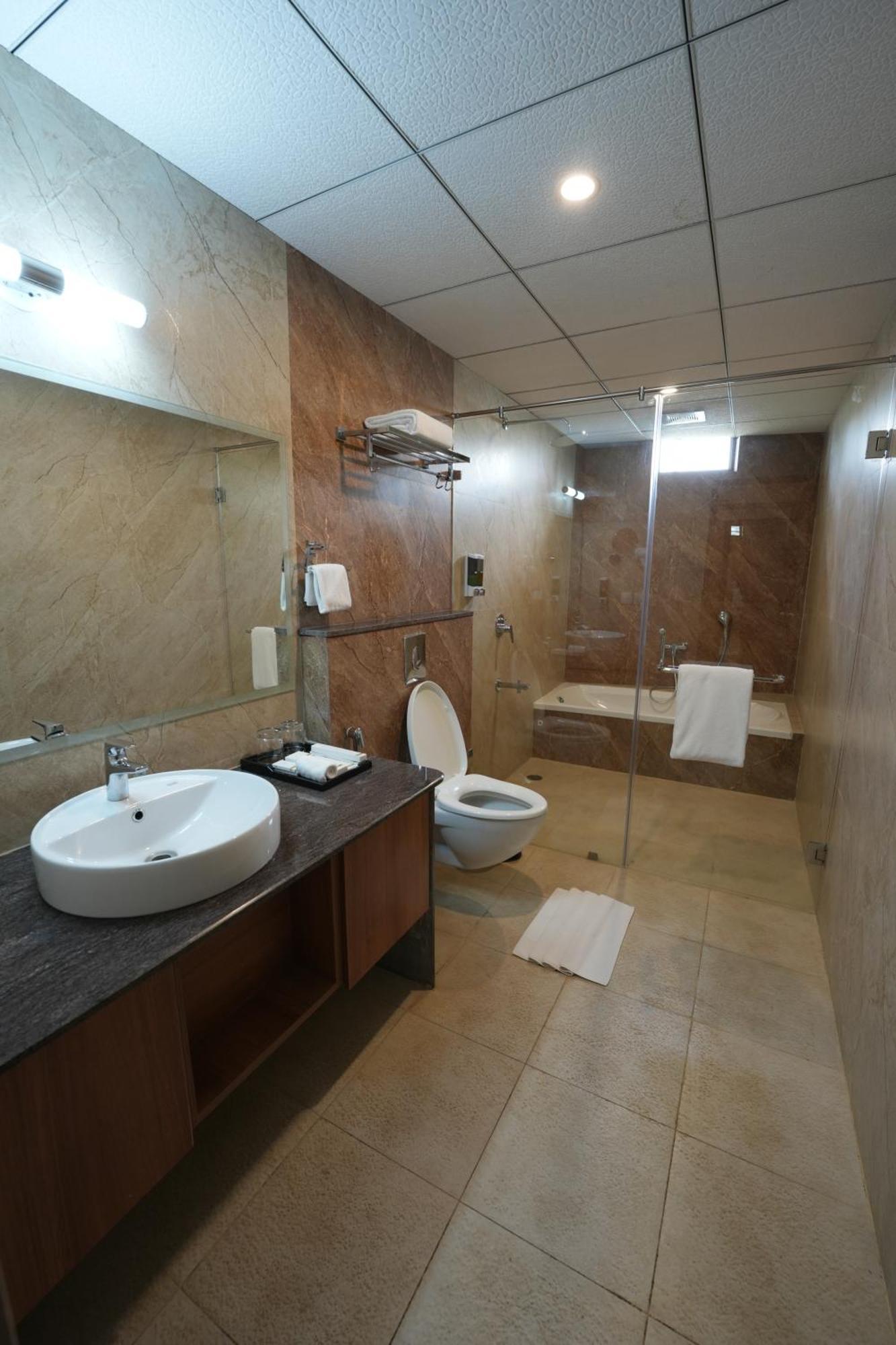 Malnad Shire Eco Resort ชิโมกา ภายนอก รูปภาพ